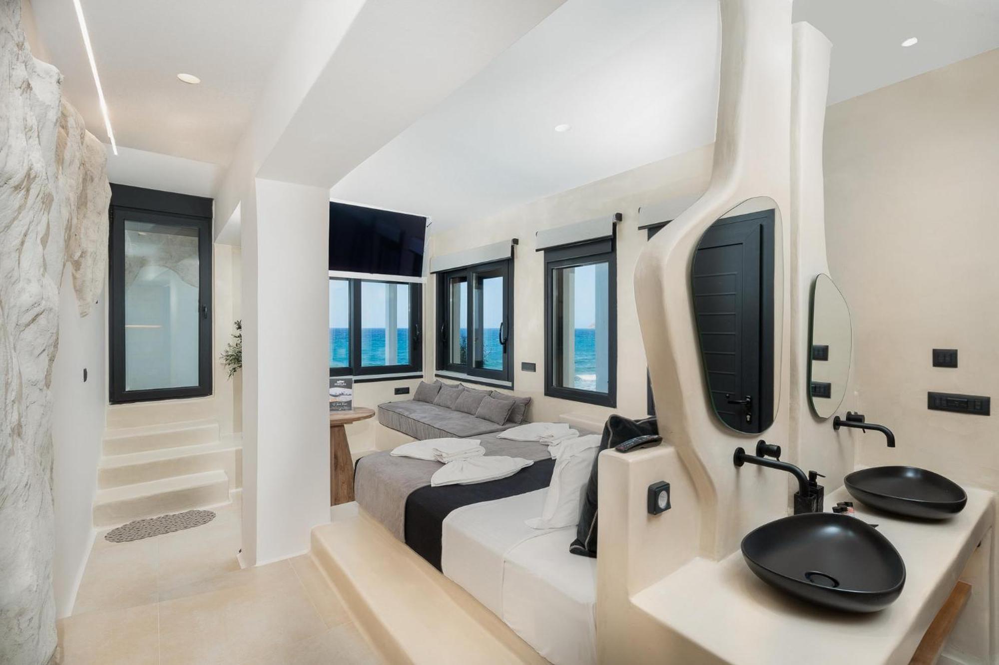 Portara Seaside Luxury Suites Naxos City Esterno foto