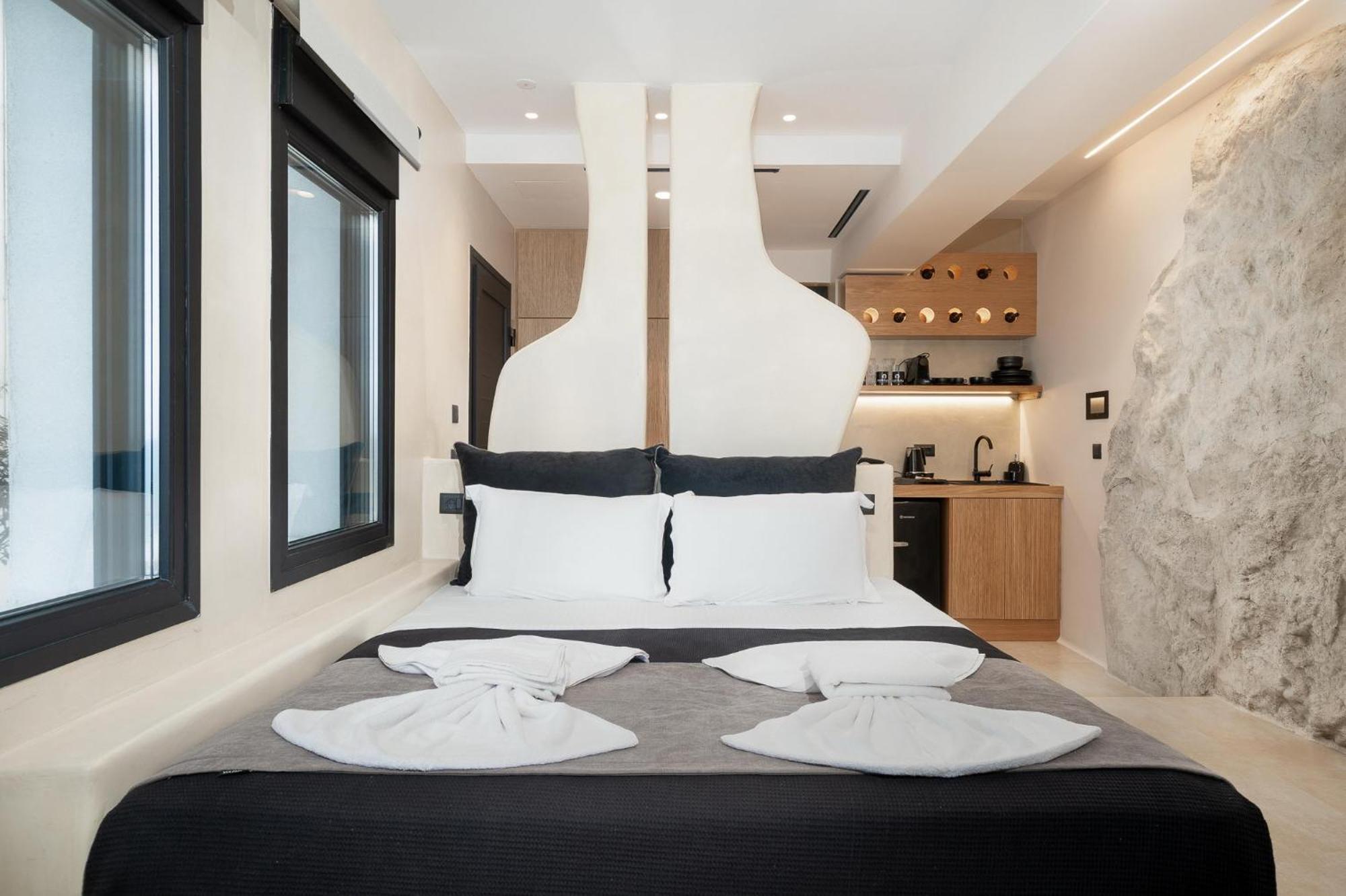 Portara Seaside Luxury Suites Naxos City Esterno foto