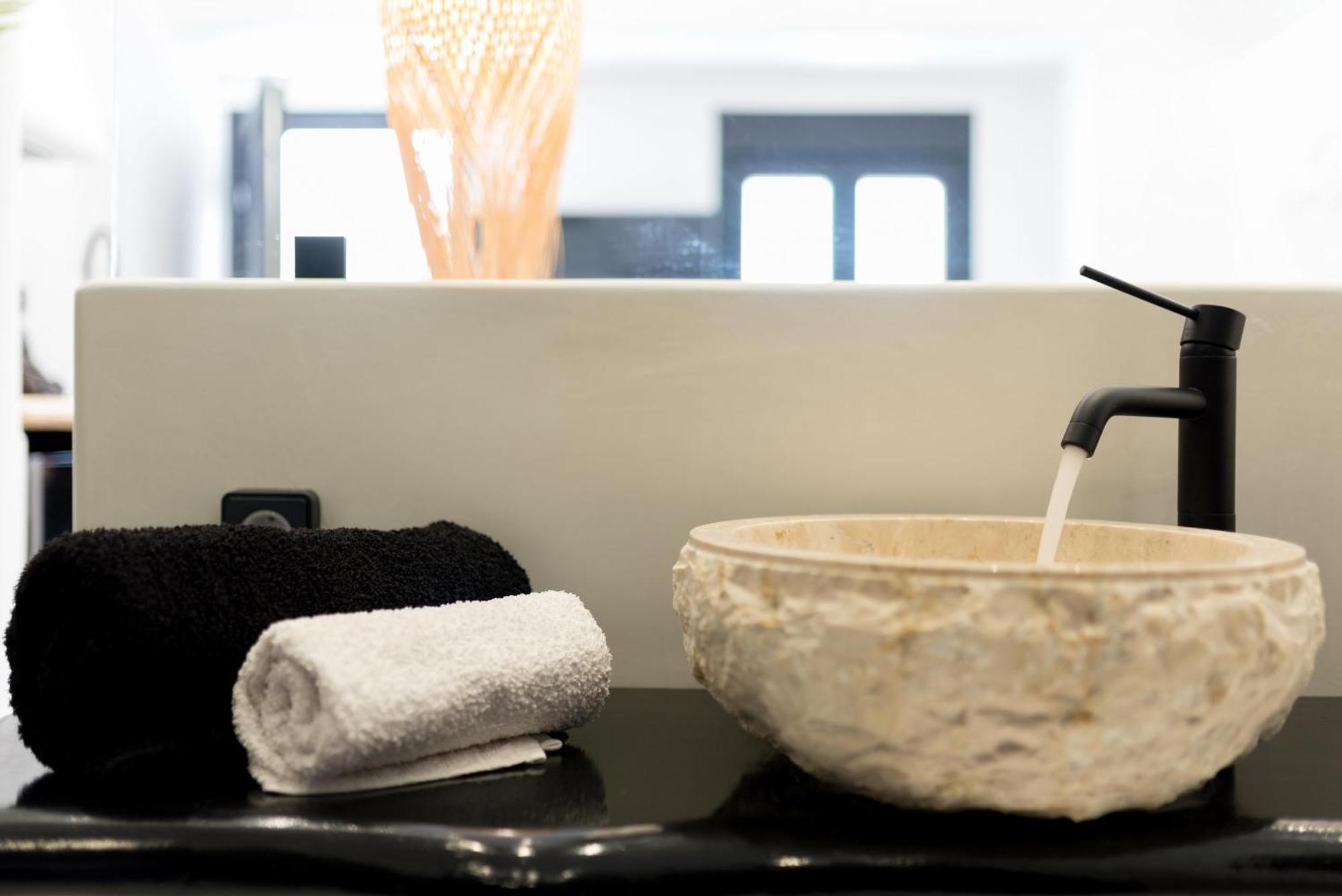 Portara Seaside Luxury Suites Naxos City Esterno foto