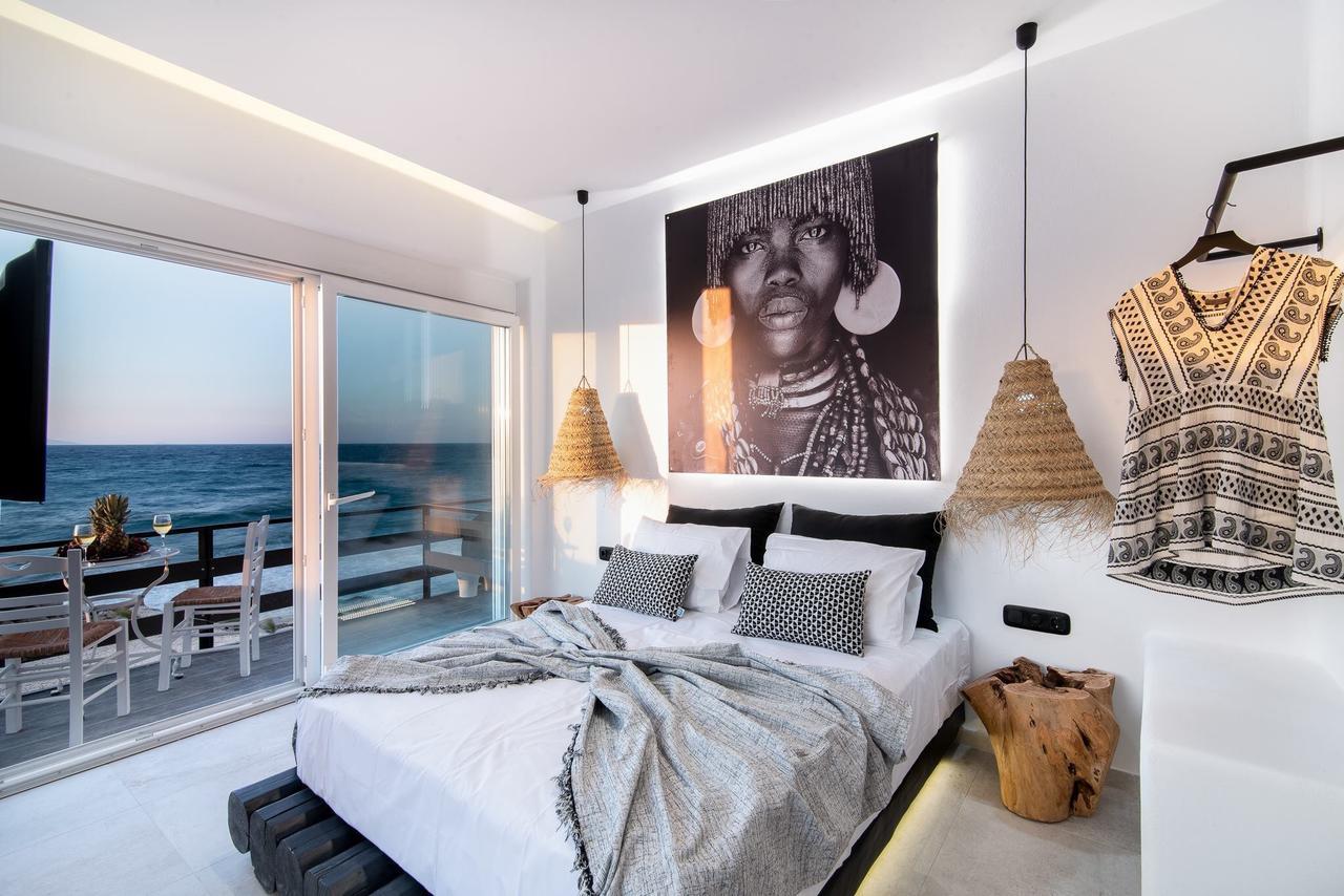Portara Seaside Luxury Suites Naxos City Esterno foto