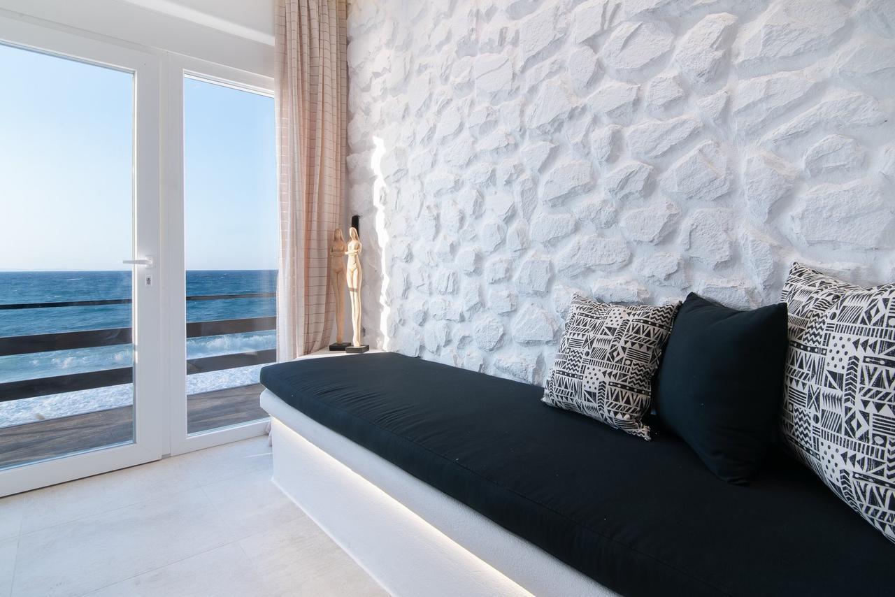 Portara Seaside Luxury Suites Naxos City Esterno foto